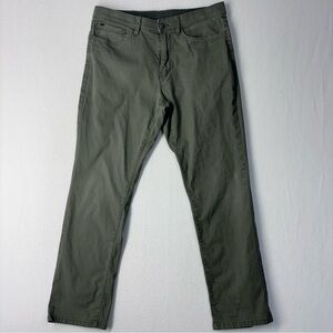 English Laundry 5 pocket twill men’s chino pants. Olive green 32x30 EUC